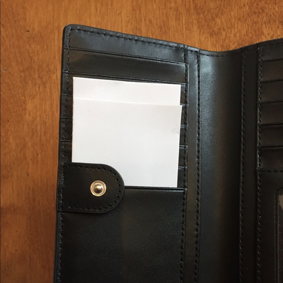 Kate Spade leather wallet - Picture 5 of 5